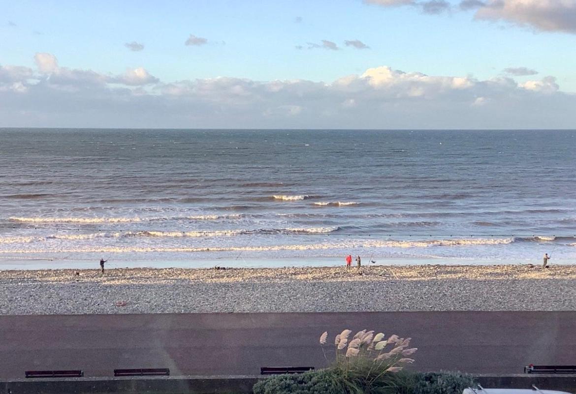 Hotel No5, Beachfront With Free Private Car Park Llandudno Esterno foto